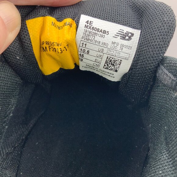 New Balance Men's Black WX608AB5 Cross Training Walking ABZORB Shoes - Picture 2 of 8